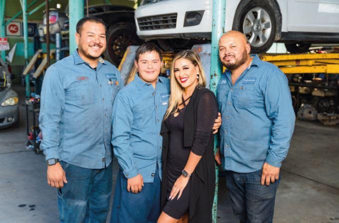 Familia Galindo AZ Sonora Auto Center