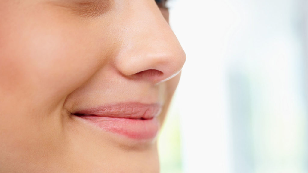 Dr. Bernal Láser MAYO 2022 Hola Tucson Mgz