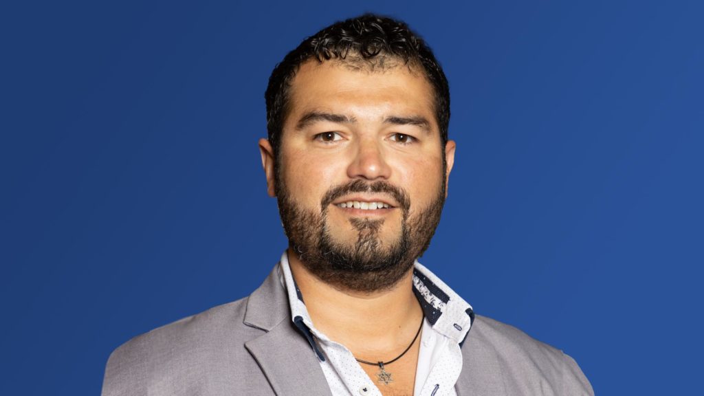 Raoul Garza Enerjoust Hola Tucson Mgz