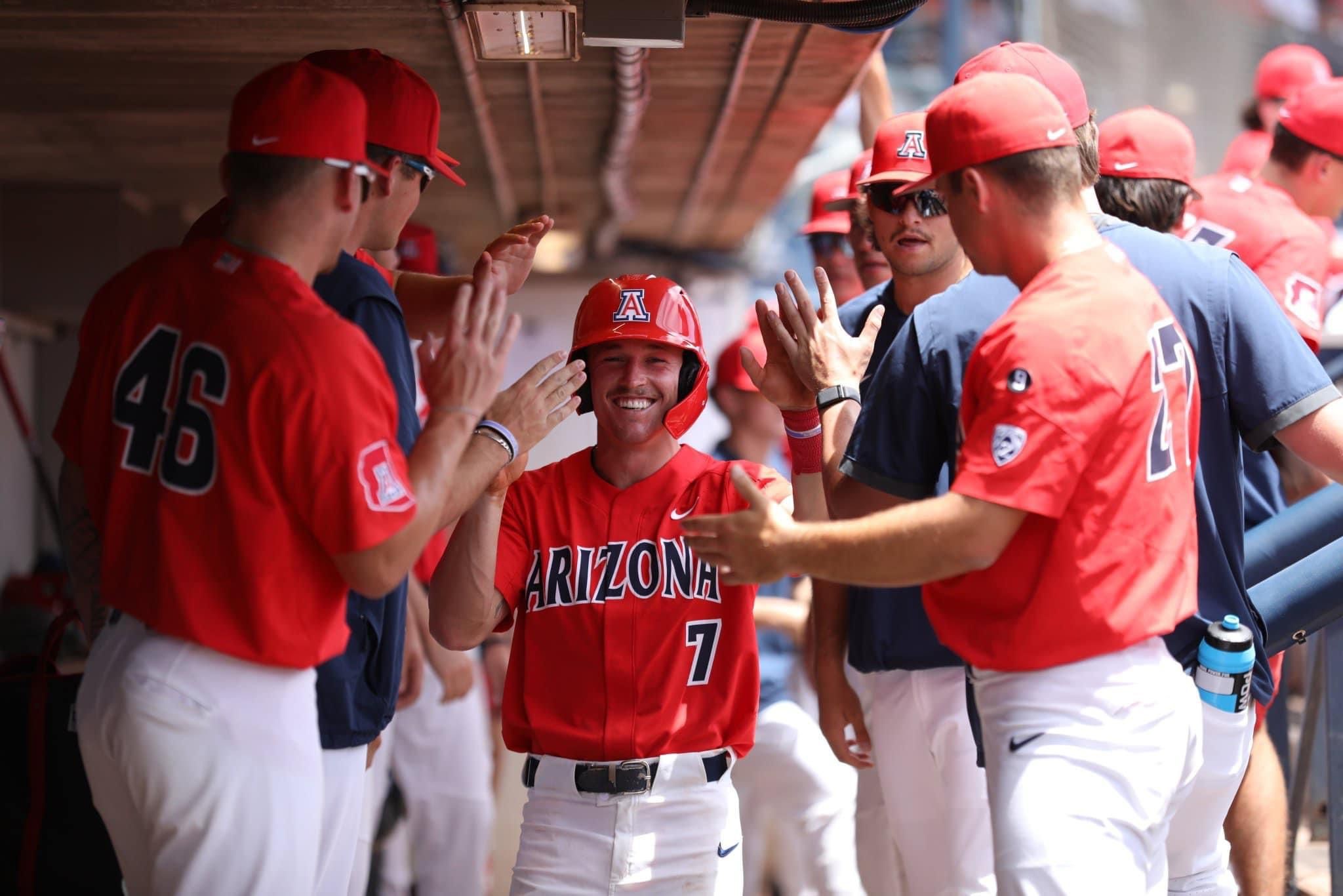 El equipo de Beisbol de la Universidad de Arizona barre la serie contra ...