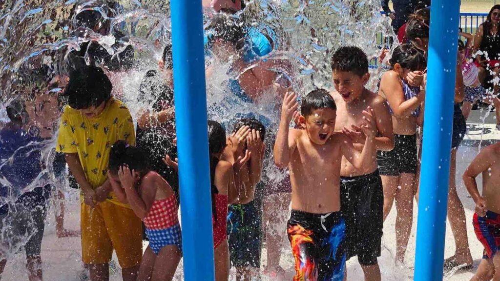 Parque Gunny Barreras, que ahora tiene nuevas atracciones Hola Tucson Mgz