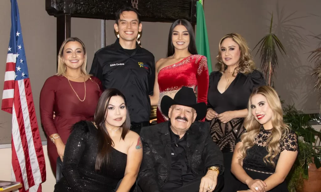 El conductor más famoso de Tucson Hola Tucson Mgz