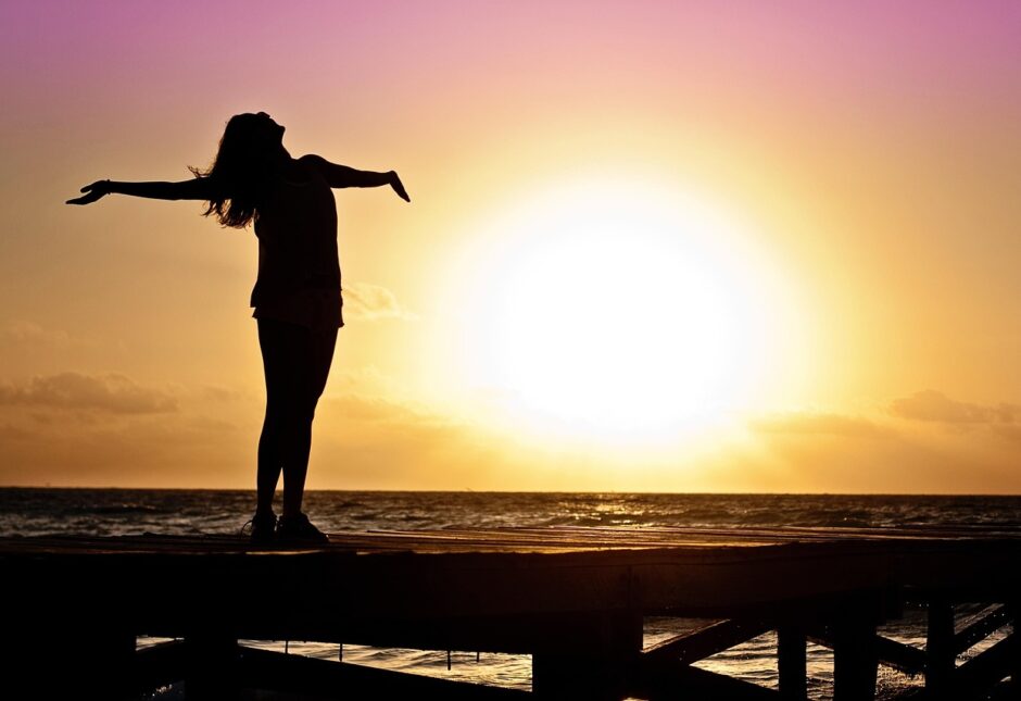 woman, girl, nature, freedom, happy, sun, silhouette, sunrise, beach, sunset, dusk, dawn, twilight